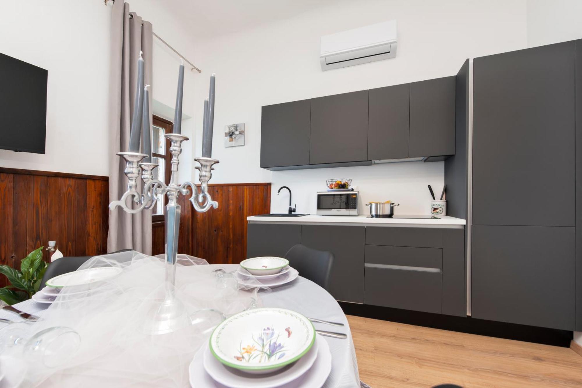 Apartment Rubi 罗维尼 外观 照片
